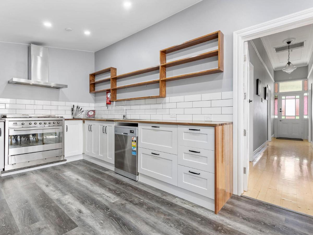 Stunning 4Br Cottage In The Heart Of Ballarat - Pet Friendly & Fast Wifi Exteriör bild